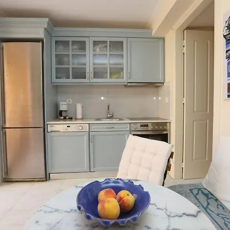 Vaporia Verandas - Ermoupoli, Syros Holiday home *